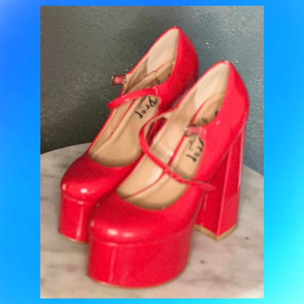 Red Shiny Platform Mary Jane's
